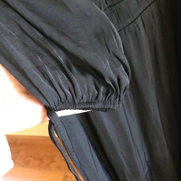 Dress - Picture 6 of 7